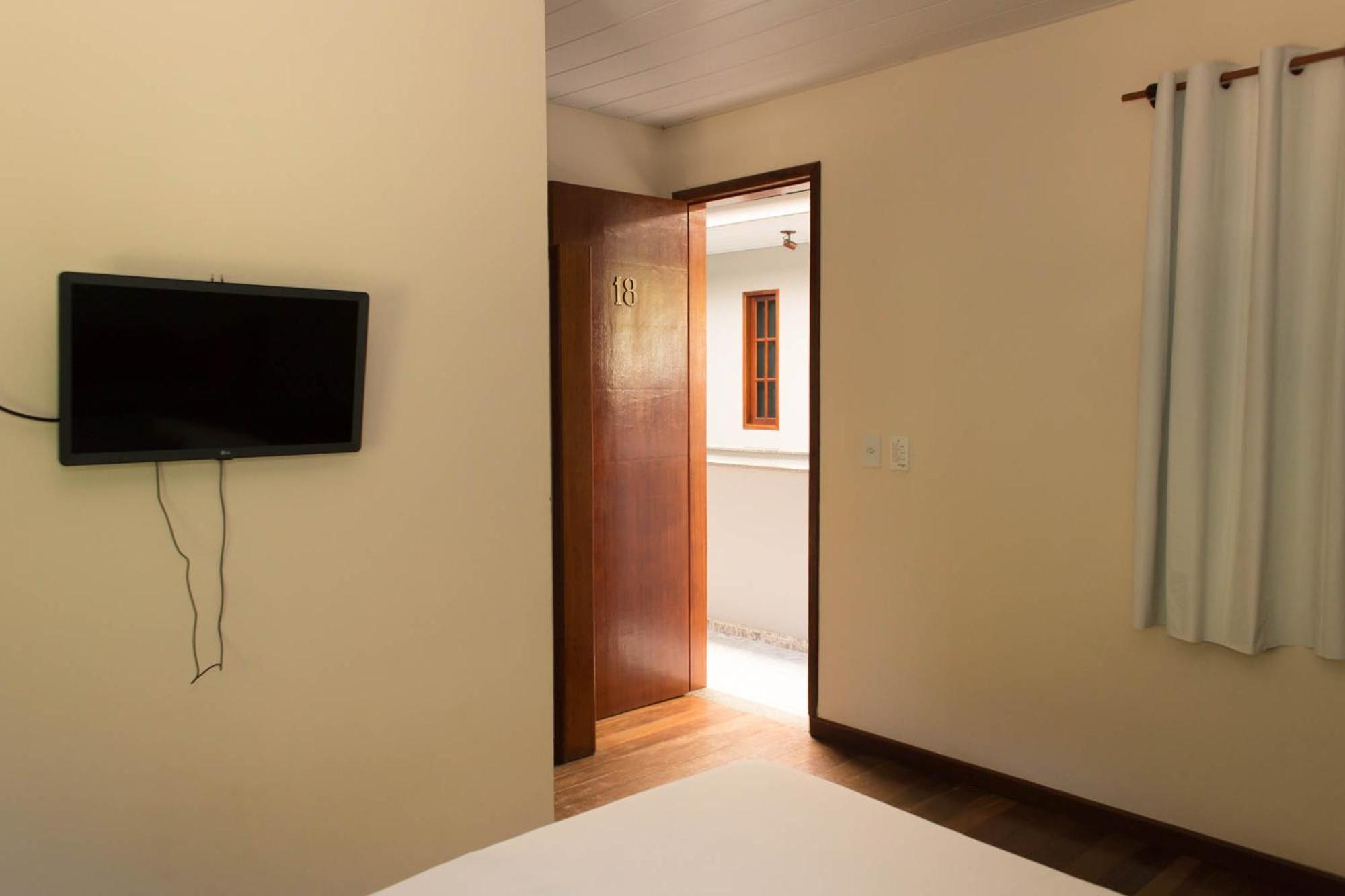 Pousada Cascata Casimiro de Abreu Habitación foto