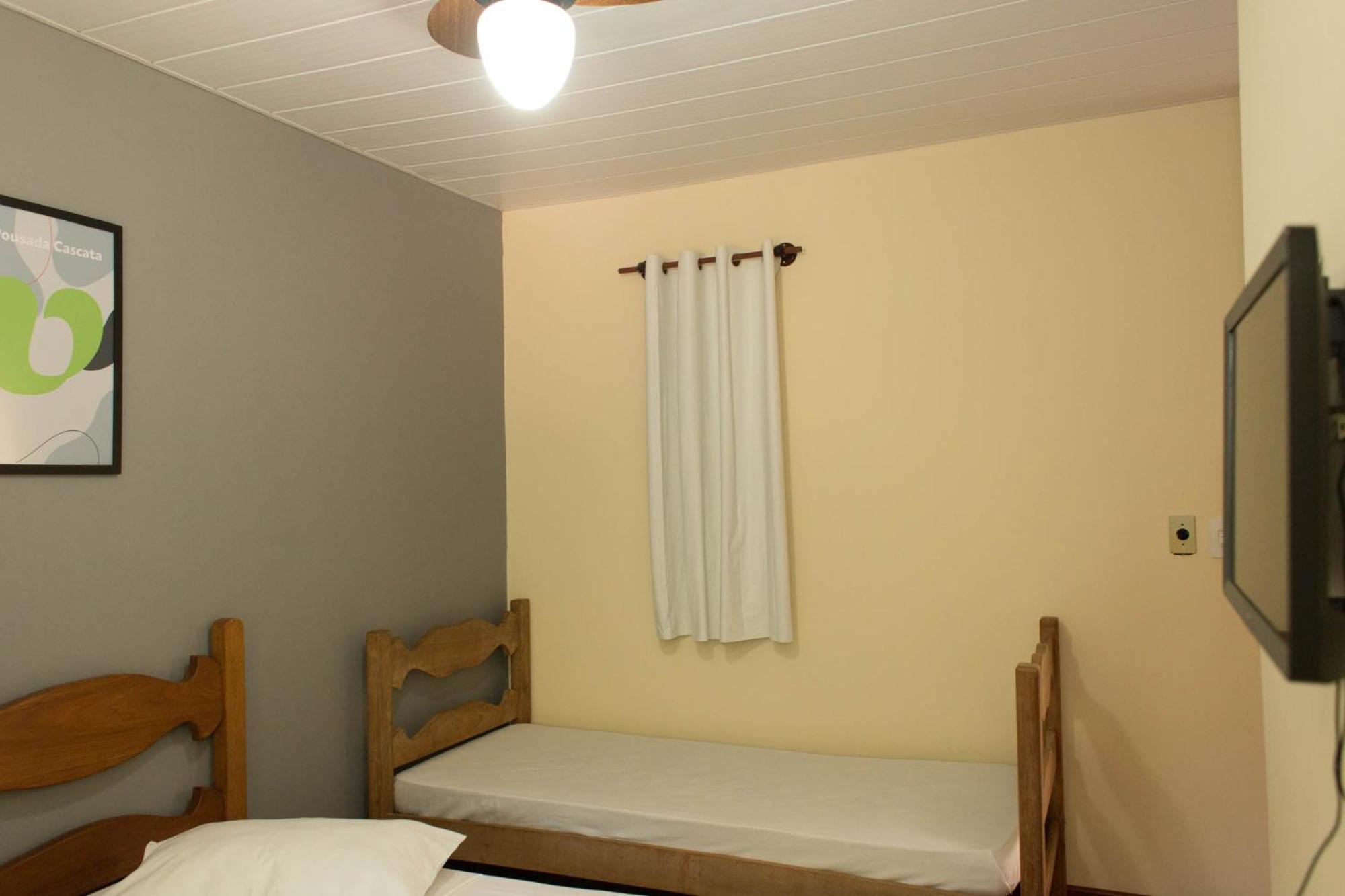 Pousada Cascata Casimiro de Abreu Habitación foto