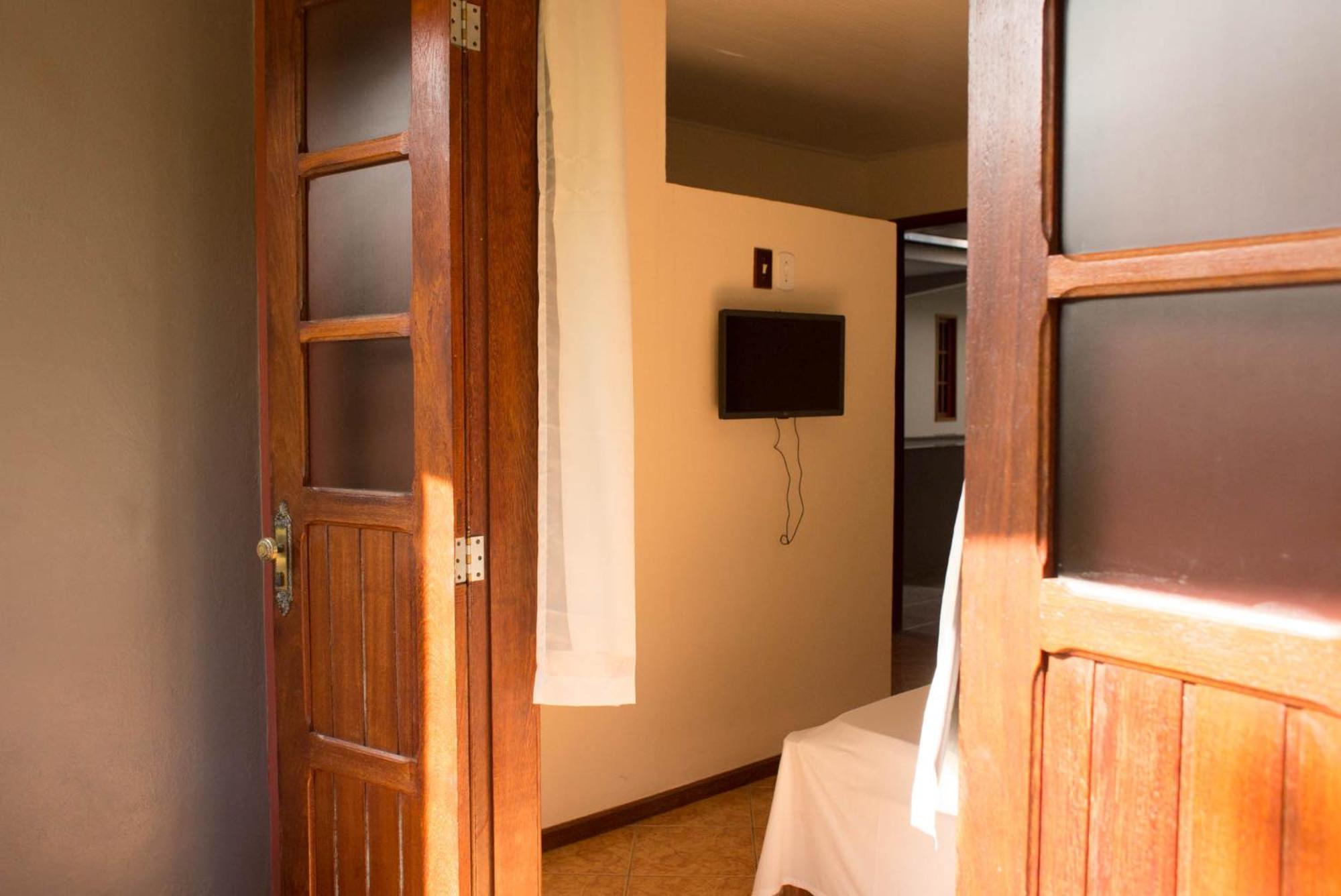 Pousada Cascata Casimiro de Abreu Habitación foto